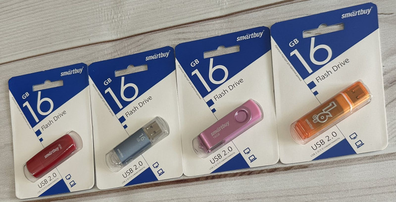 Флеш-накопитель 16Gb SmartBuy Twist, USB 2.0, розовый