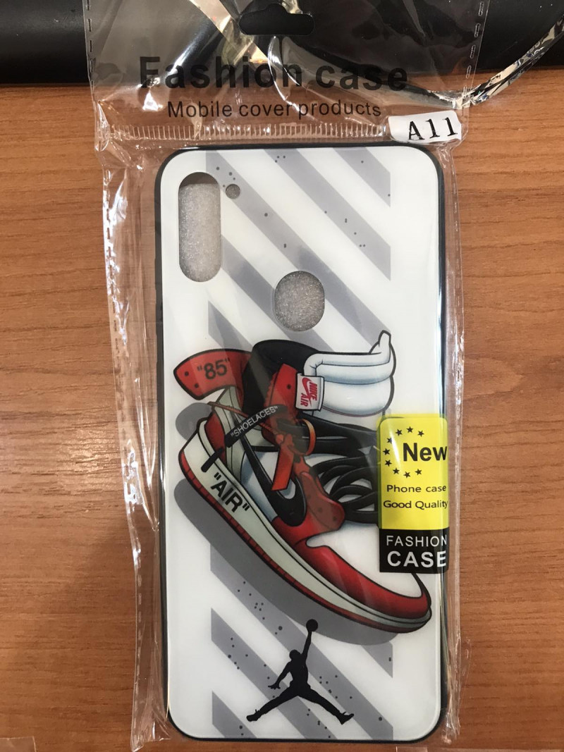 Наклакда для SAMSUNG A115F A11, M115F M11, Стекло, кросовок